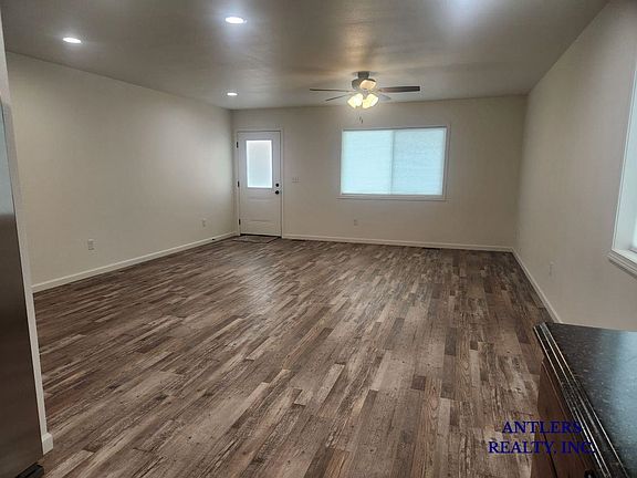 2nd image of 324 S Panther Blvd