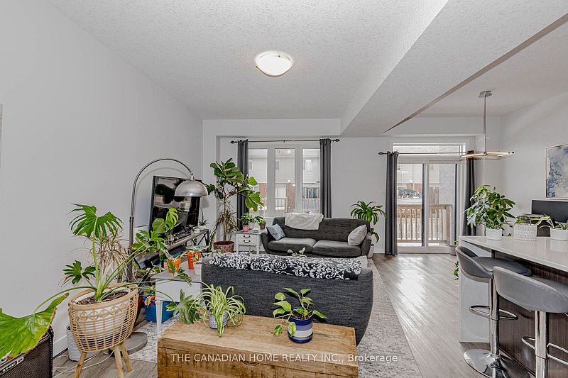 London Townhouse for rent - 3 Bedrooms — photo 6