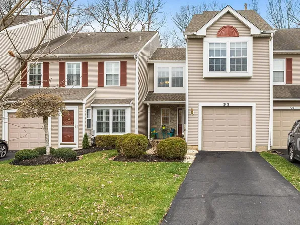 33 Cypress Pl, Newtown, PA 18940