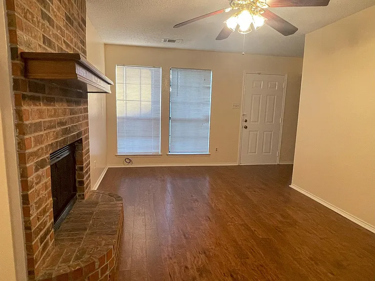 5719 Red Cactus Ct — Photo 2