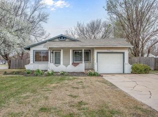 1317 N Brunswick Ln, Wichita, KS 67212
