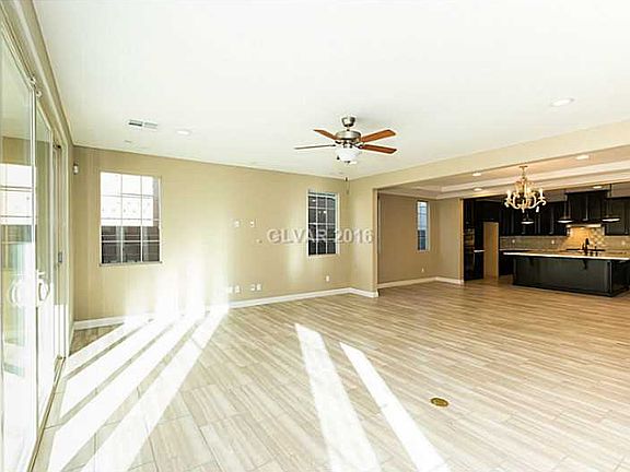 4th image of 273 Mandarin Hill Ln