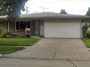 31570 Perth St, Livonia, MI 48154
