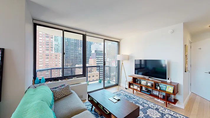 Rented by Oxford Property Group | media 6