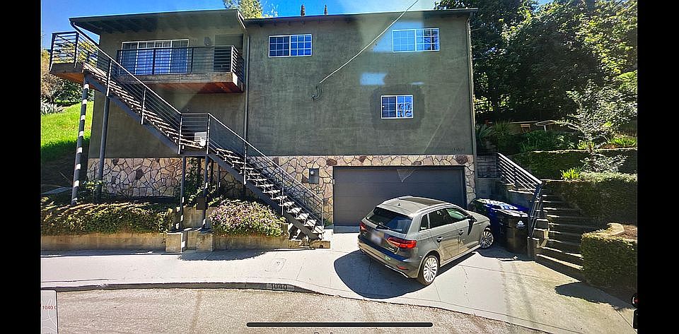 1st image of 1040 Oban Dr