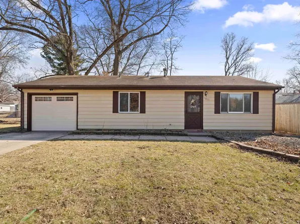 1011 McDonald St, Elkhart, IN 46516