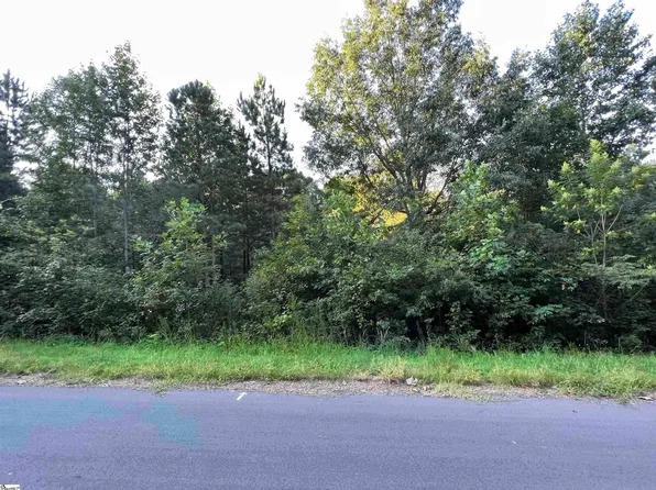 44 Packforest Rd, Taylors, SC 29687