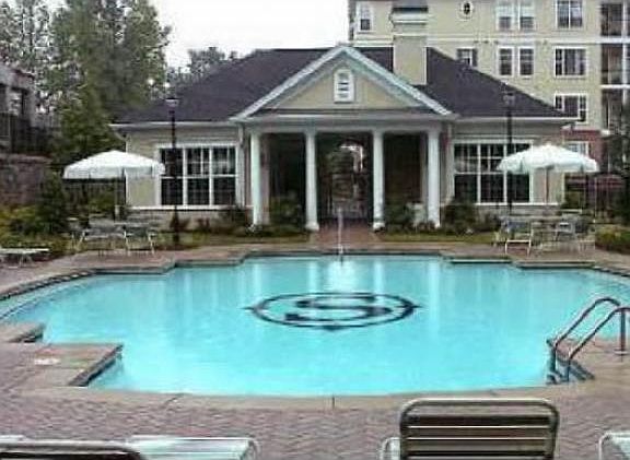 Stratford Commons Pool