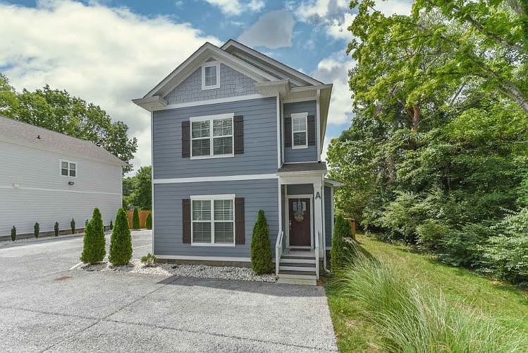 1st image of 3108 Elm Hill Pike #A