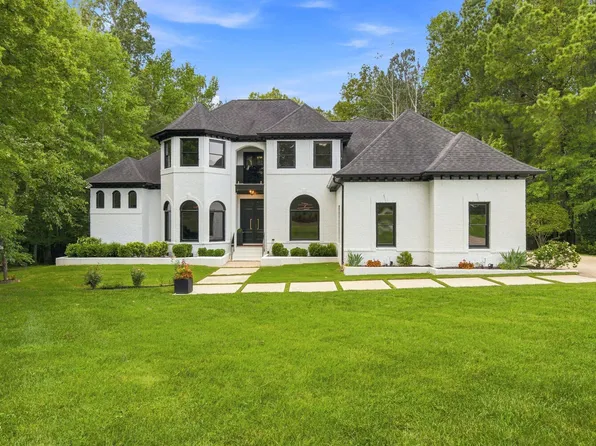32 Woodgate Ct, Durham, NC 27713