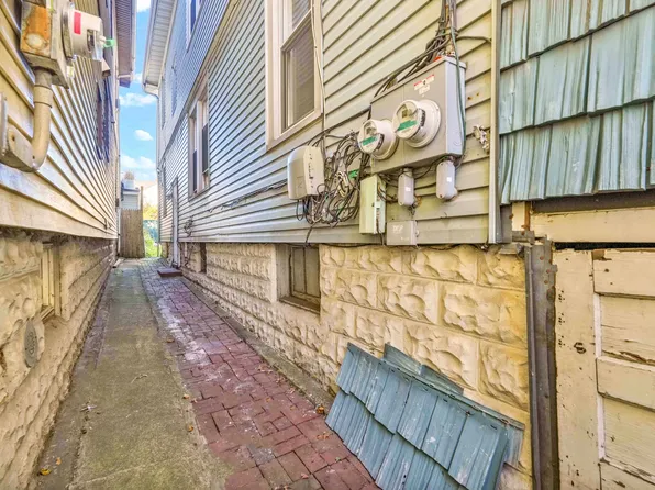 7-06 College Point Boulevard image 35 of 44