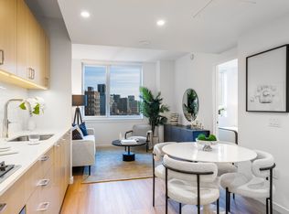 266 W 96th St #1605, New York, NY 10025