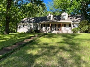1379 Lancaster Dr, Memphis, TN 38120