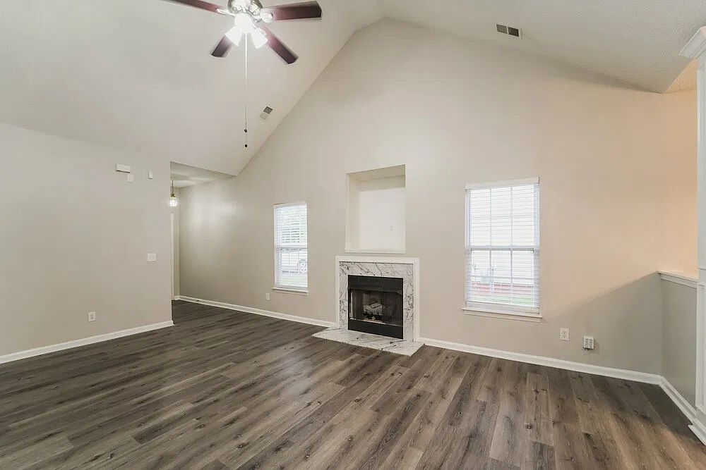 3 bed, 2.0 bath, 1585 sqft, $1,980 — Photo 4
