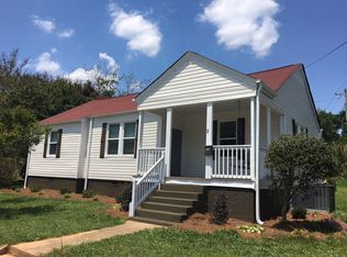 2 Center St, TAYLORS, SC 29687