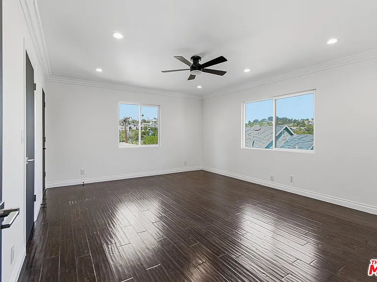 1301 Angelus Ave — Photo 23