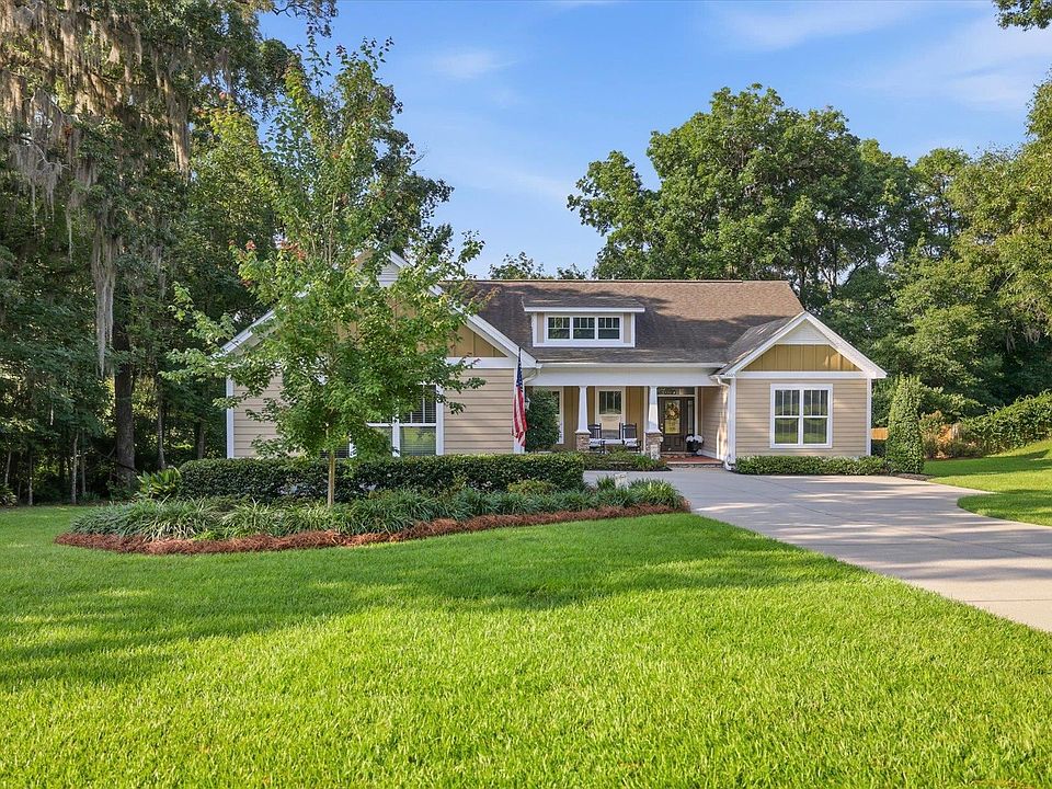 1st image of 4605 Forest Ridge Dr