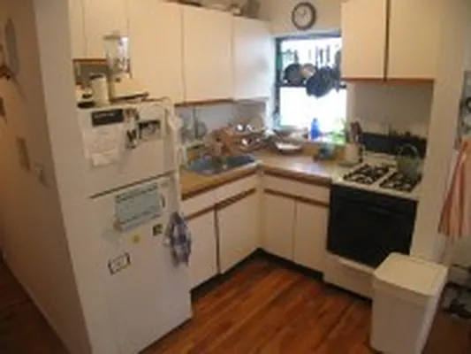 Rented by DSA Realty | media 70