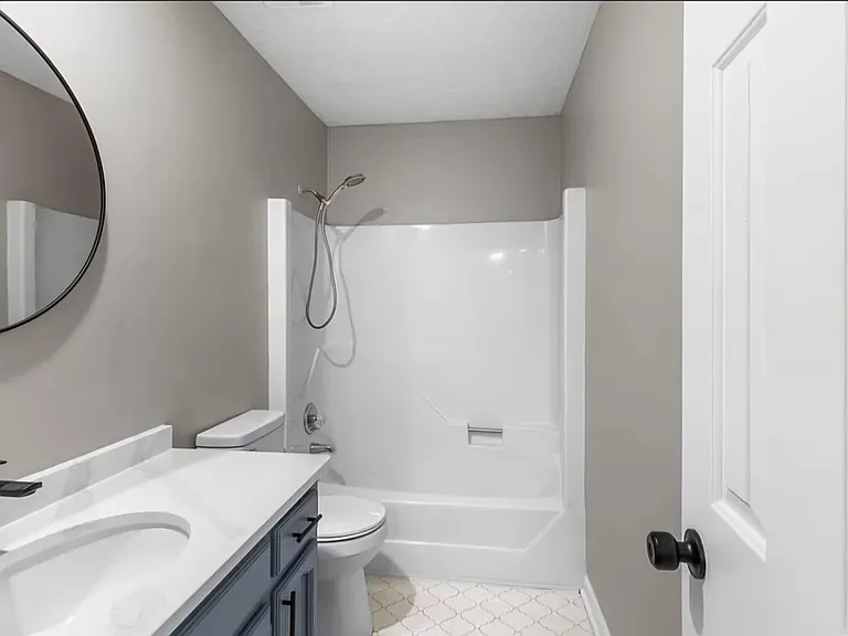 645 Welsh Pl — Photo 14