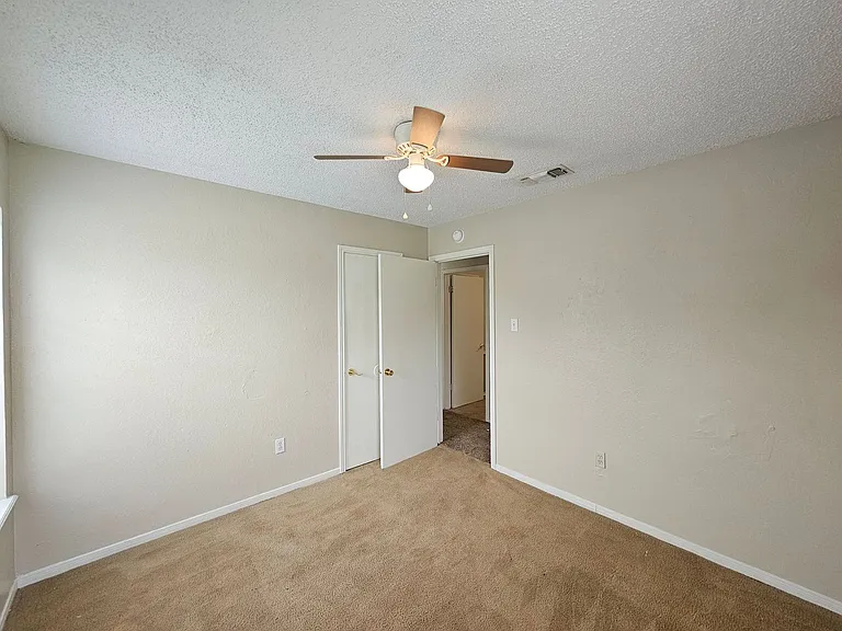 4508 Tanglewood Cir — Photo 19