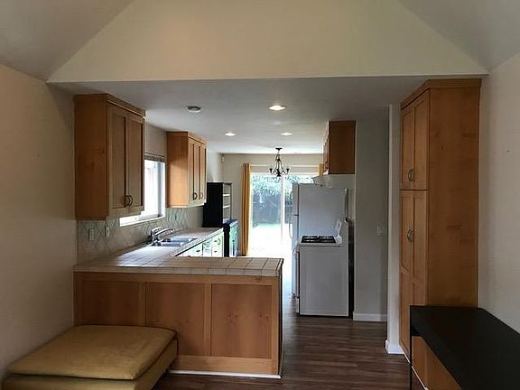Kitchen view 