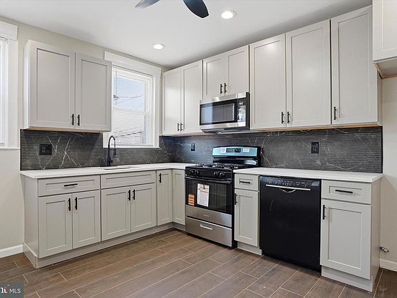 2nd image of 6258 Magnolia St
