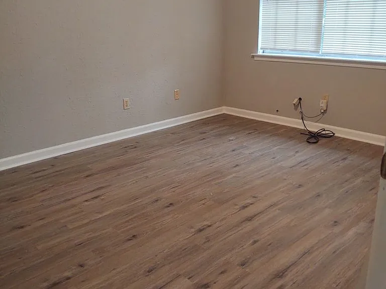 600 Rim Rd — Photo 6