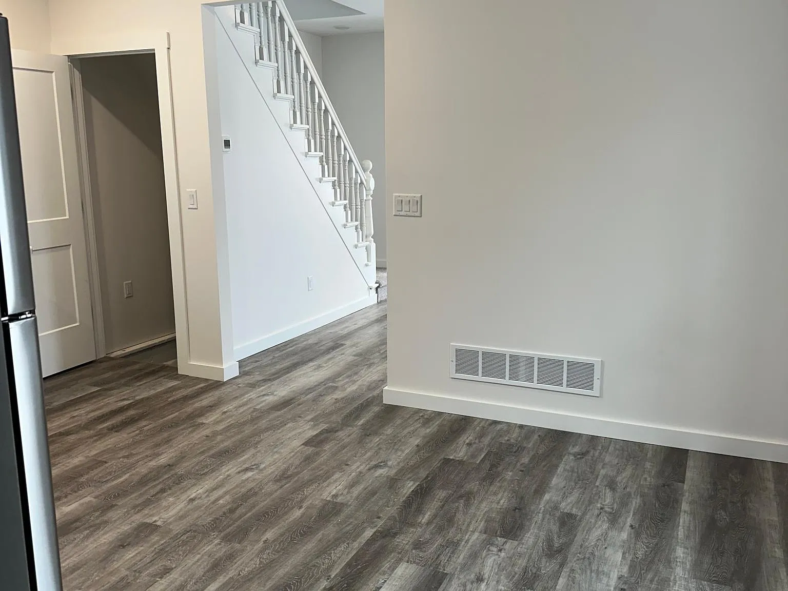 3 bed, 1604 sqft, $2,200 — Photo 3