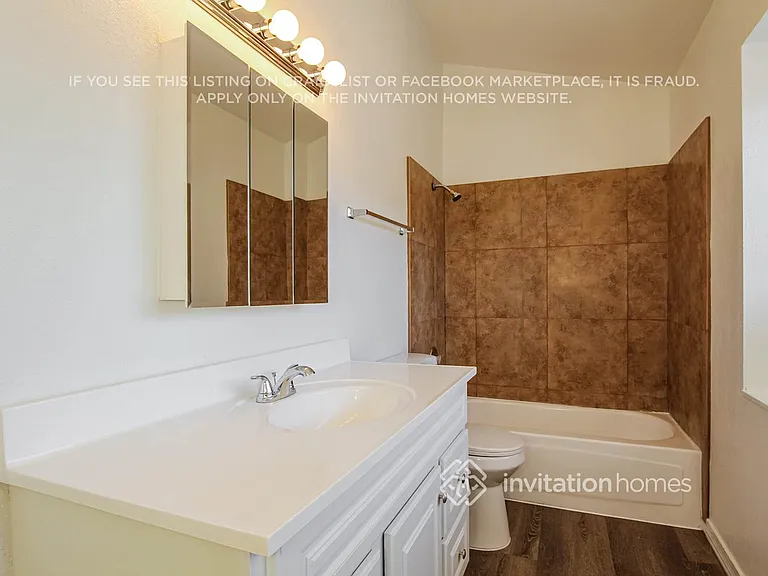 8939 W Vogel Ave — Photo 10