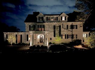 61 Gate House Rd, Newton, MA 02467