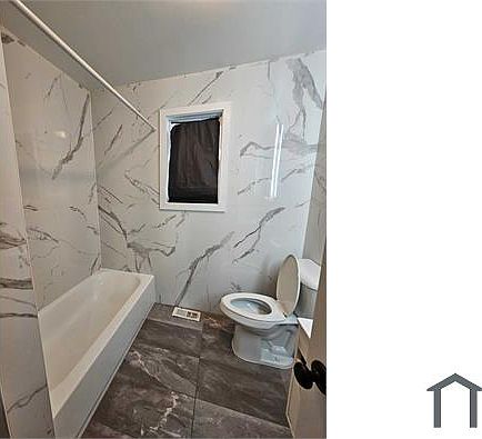 5th image of 193 Seymour Ave #1