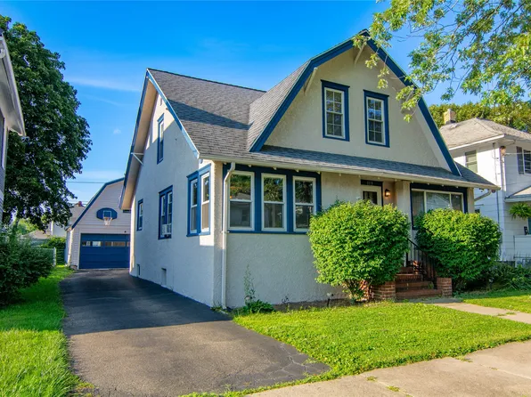 113 W Wendell St, Endicott, NY 13760