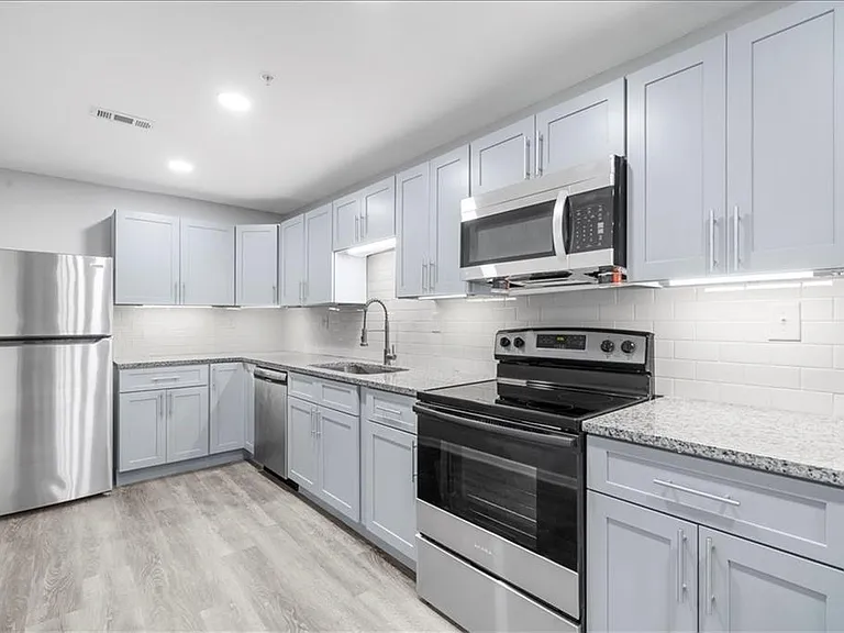 5399 Northland Dr NE #303 — Photo 6