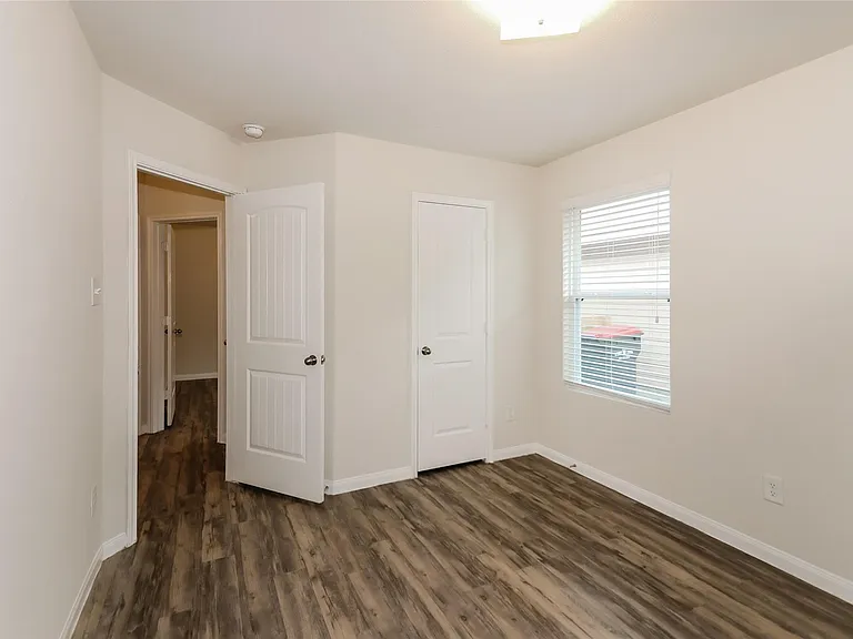 5707 S Brenwood Dr — Photo 5