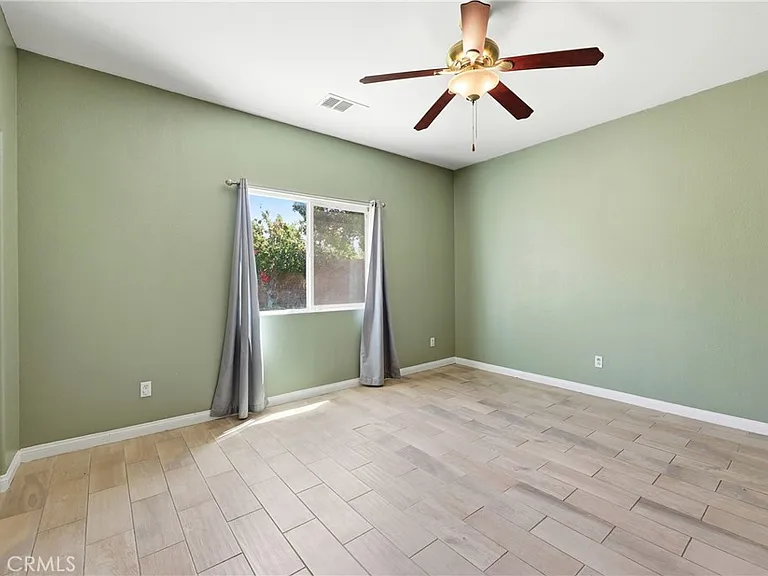 44154 Coral Dr — Photo 38