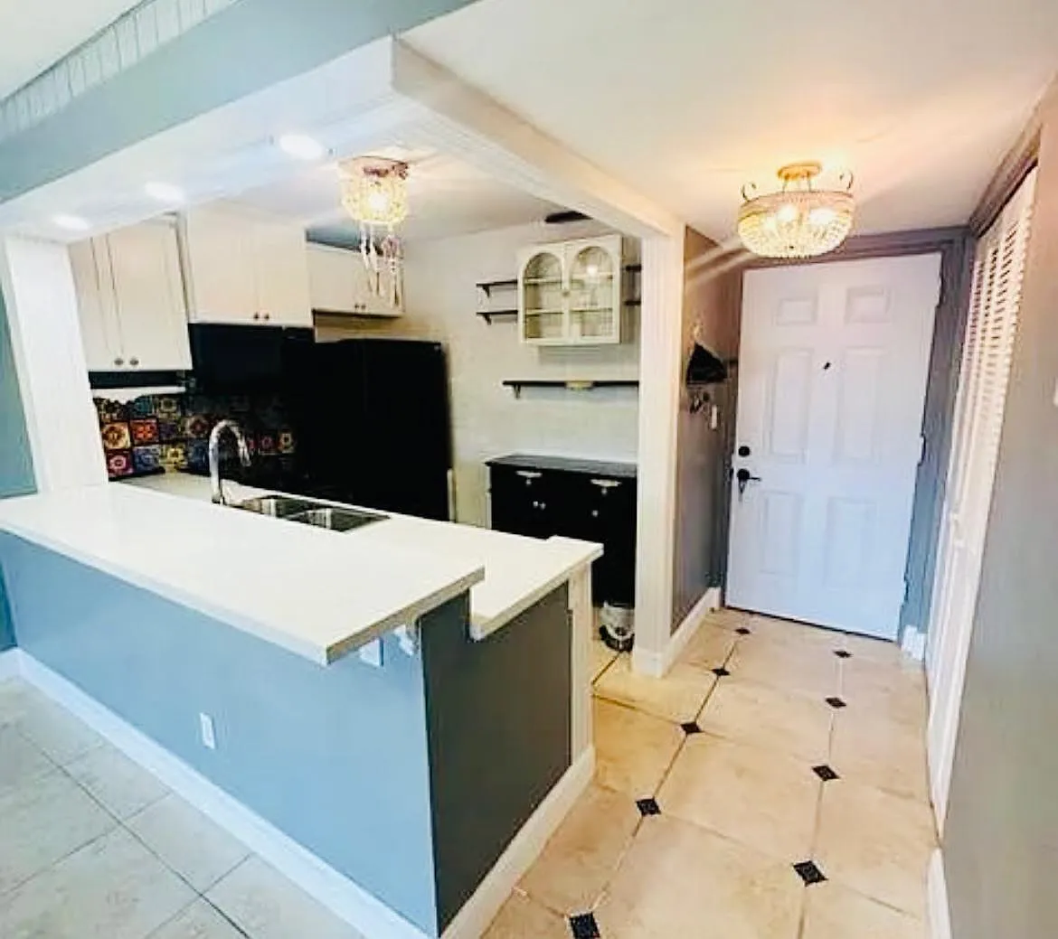 2 bed, 1.0 bath, 850 sqft, $1,850 — Photo 2