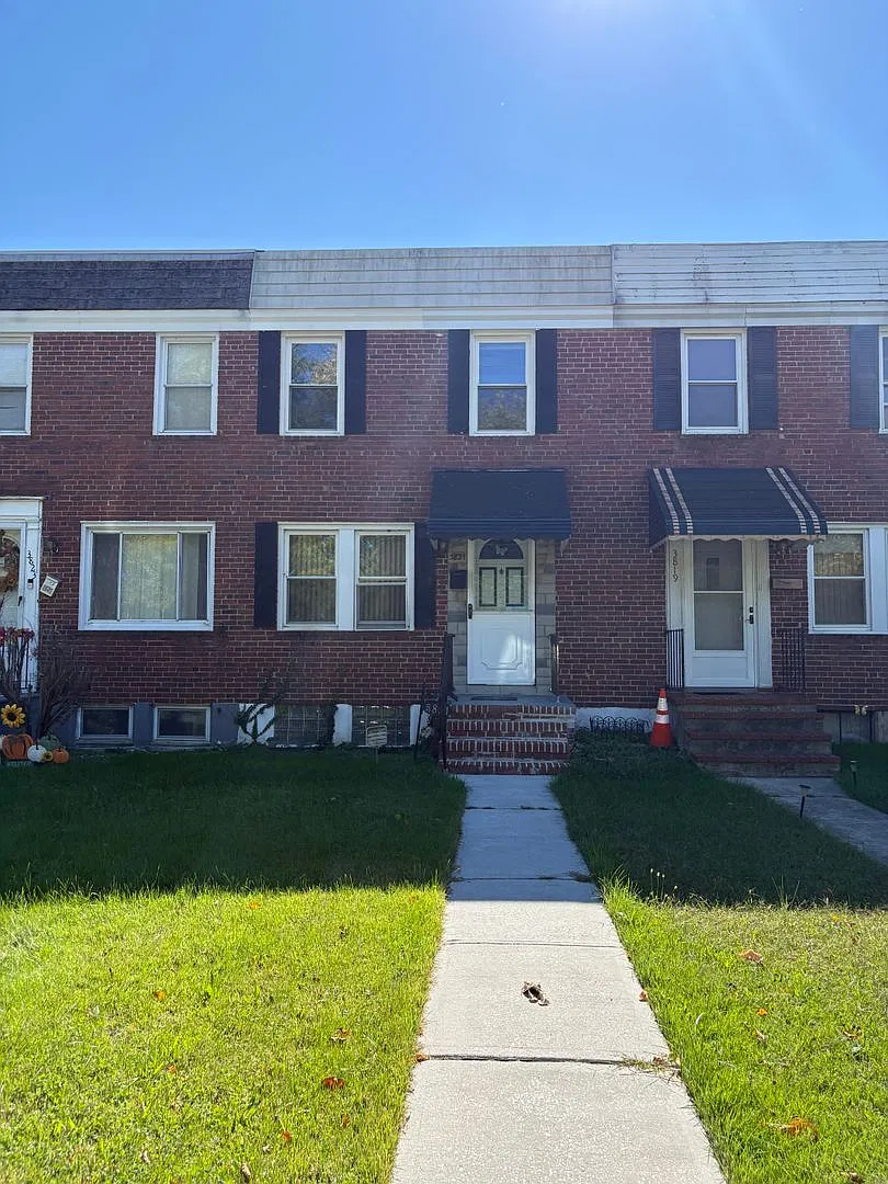 2 bedroom 1 bath with finished basement in Baltimore City — Photo 1
