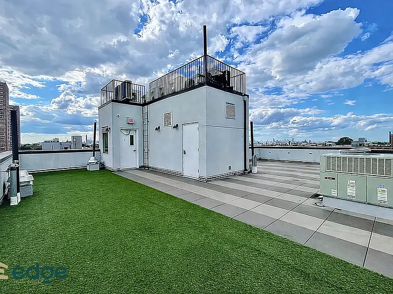 2288 Atlantic Ave #4B — Photo 12