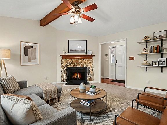 4th image of 7916 Mandrel Way