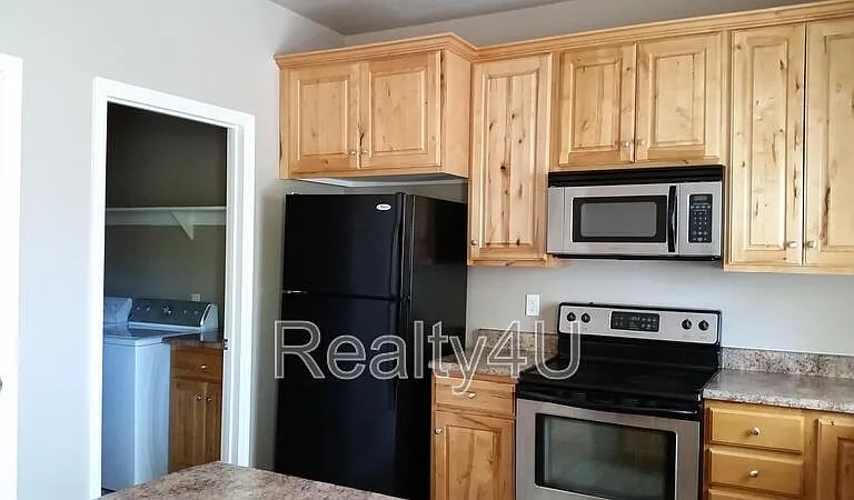 723 S 1525 W #1 — Photo 5
