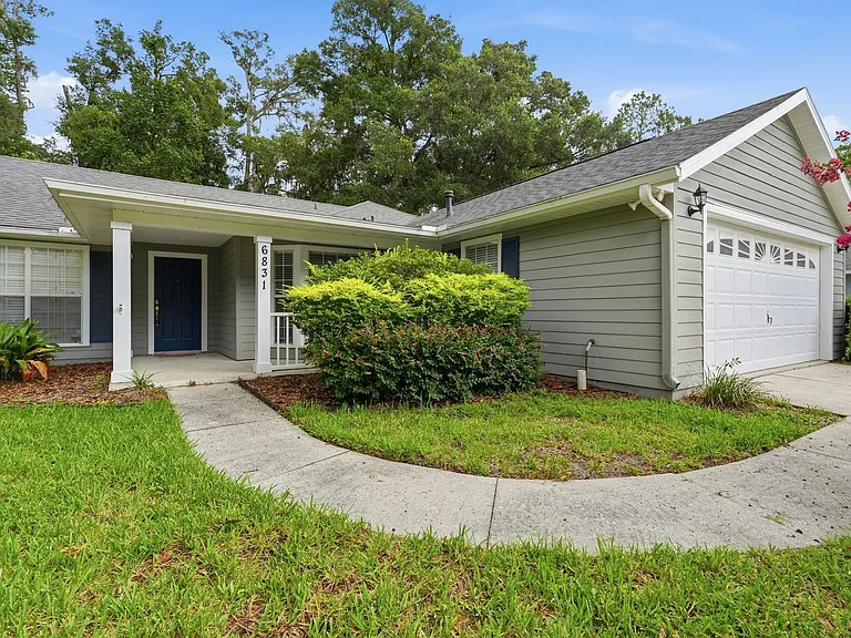 6831 SW 80th Dr — Photo 1