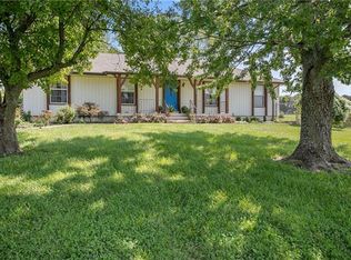 21919 S Hatfield Rd, Peculiar, MO 64078