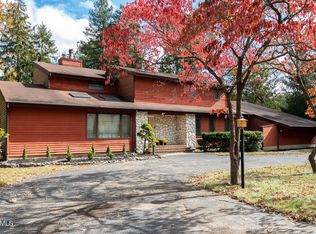 44 Shady Nook Drive, Toms River, NJ 08755