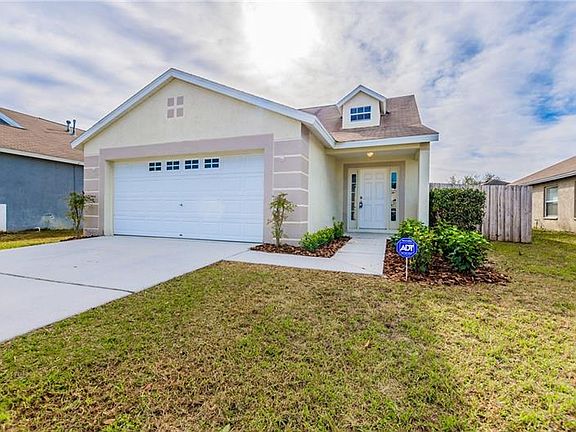 3rd image of 24610 Siena Dr