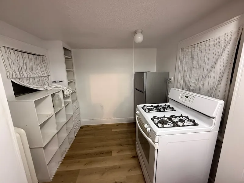 111 W State St #3