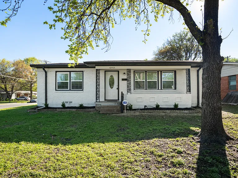 10403 Sandra Lynn Dr — Photo 2