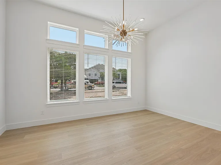 4908 Turquesa Dr — Photo 9