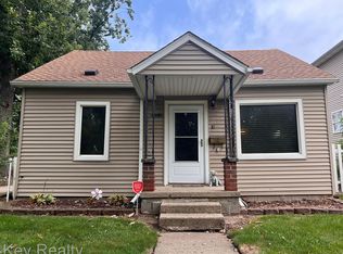 21014 Annapolis St, Dearborn Heights, MI