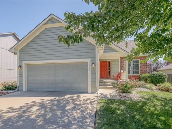 12313 S Logan St, Olathe, KS 66061
