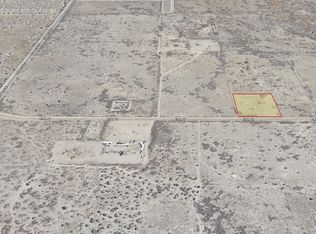 E Avenue Q, Palmdale, CA 93591